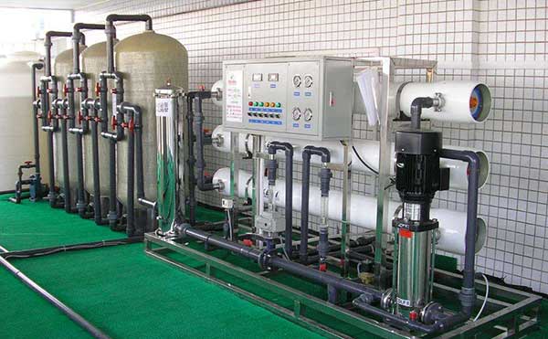 ���B͸Ó�}����ԭ������(g��u)��M�b��ʽ���D�ģ�